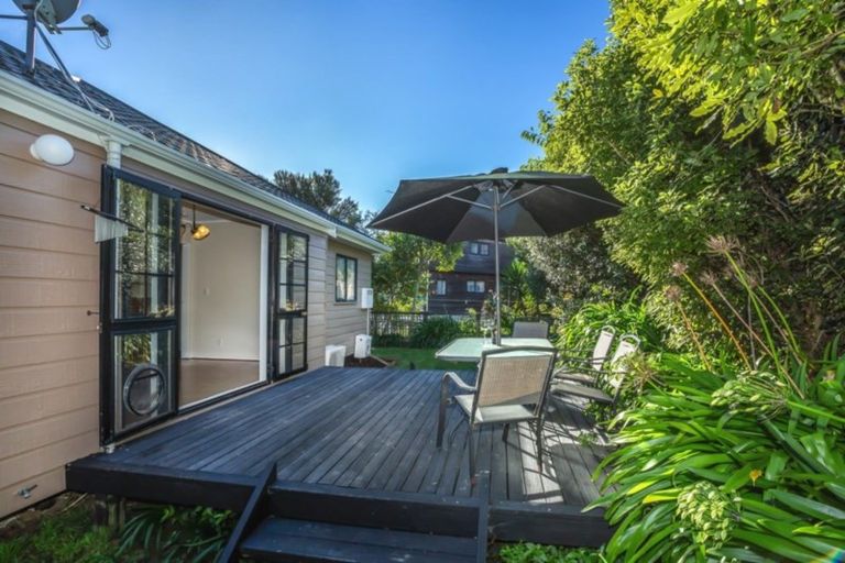 Photo of property in 60 Sailmaker Close, Whitby, Porirua, 5024