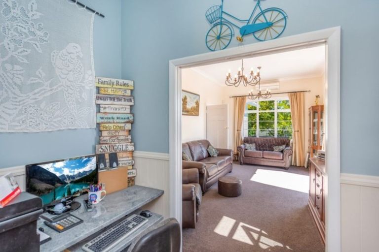 Photo of property in 11 Mansel Avenue, Hillcrest, Hamilton, 3216