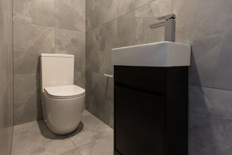 Photo of property in 57a Neil Avenue, Te Atatu Peninsula, Auckland, 0610