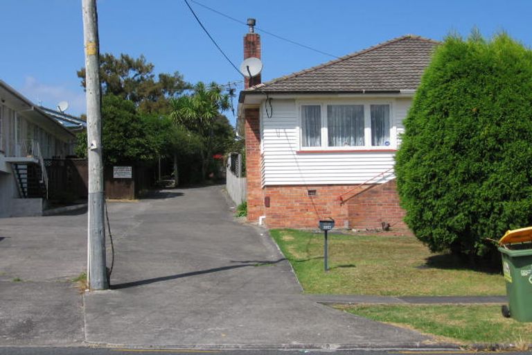 Photo of property in 152a Hutchinson Avenue, New Lynn, Auckland, 0600