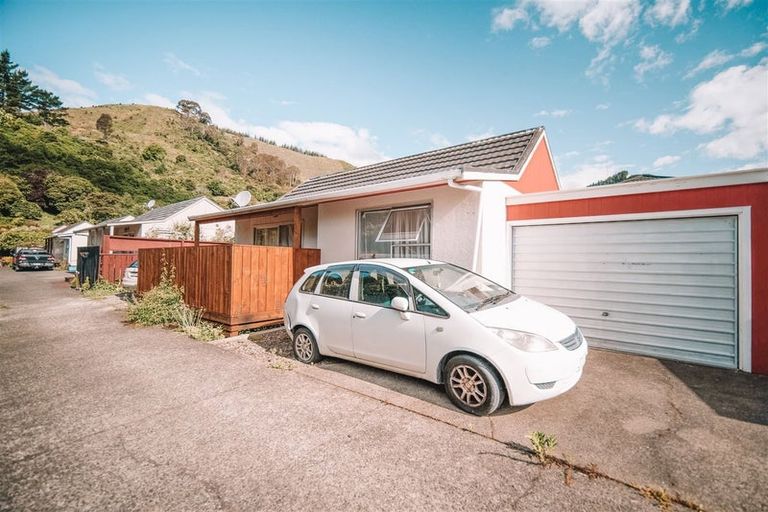 Photo of property in 2/75 Brook Street, The Brook, Nelson, 7010