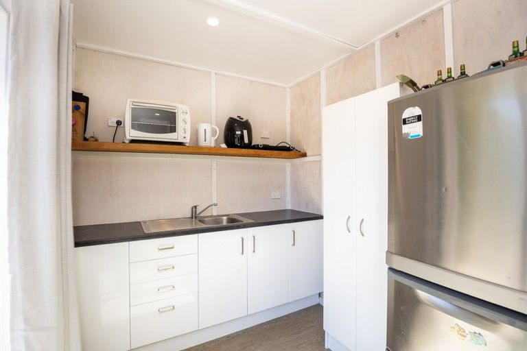 Photo of property in 288e Mangorei Road, Merrilands, New Plymouth, 4312