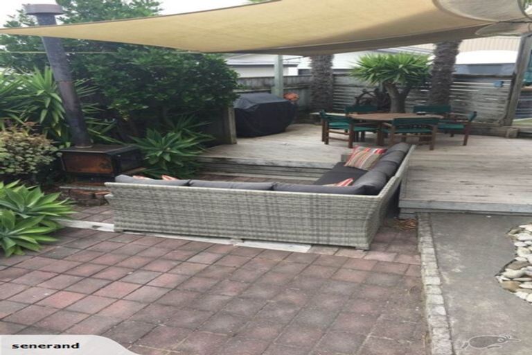 Photo of property in 75 Gillies Crescent, Waimarama, Havelock North, 4294