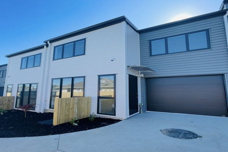 Photo of property in 35b Mcannalley Street, Manurewa East, Auckland, 2102
