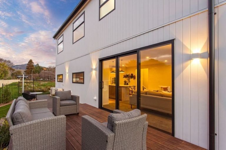 Photo of property in 101 Leistrella Road, Hoon Hay, Christchurch, 8025