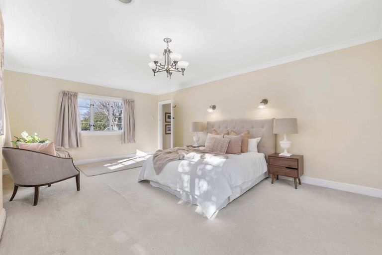 Photo of property in 174 Brooklands Road, Vogeltown, New Plymouth, 4310