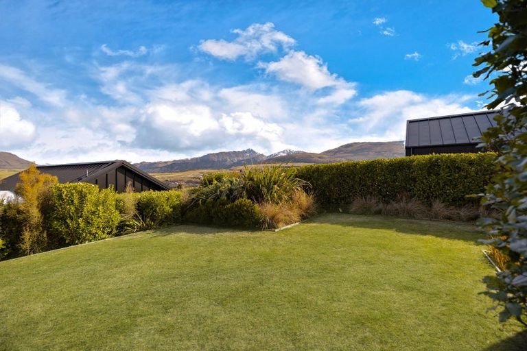 Photo of property in 1 Wanderer Lane, Jacks Point, Queenstown, 9371
