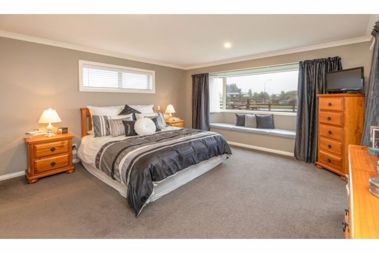 Photo of property in 792 Weedons Ross Road, West Melton, 7618