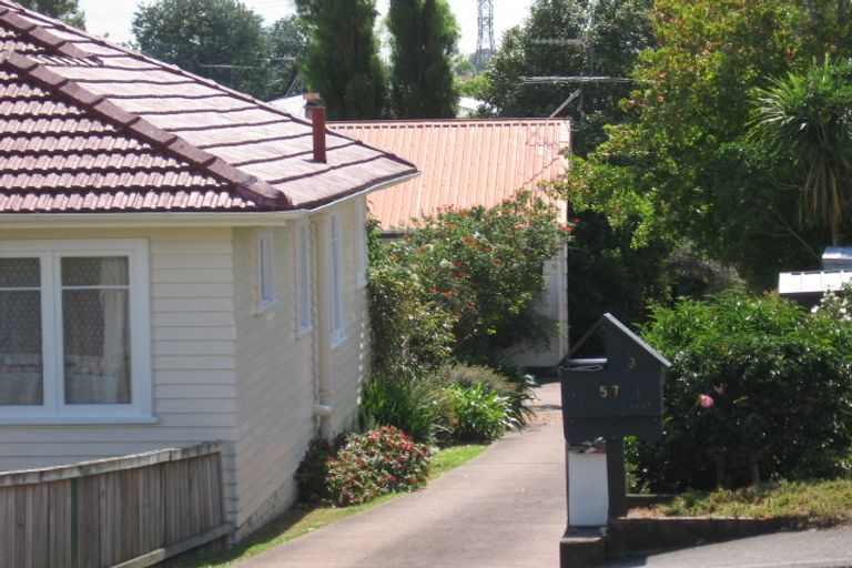 Photo of property in 3/57 Nikau Street, New Lynn, Auckland, 0600