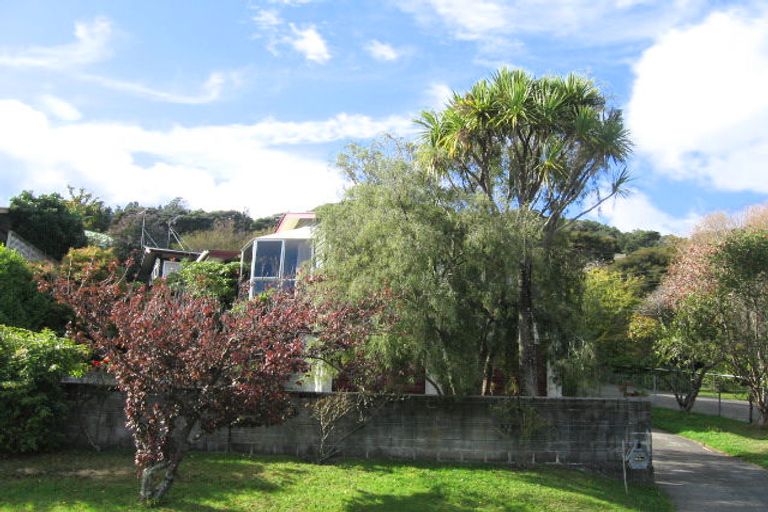 Photo of property in 23a Blue Mountains Road, Silverstream, Upper Hutt, 5019