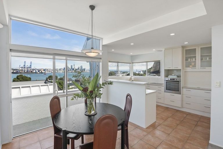 Photo of property in 1/47 Clarence Street, Devonport, Auckland, 0624