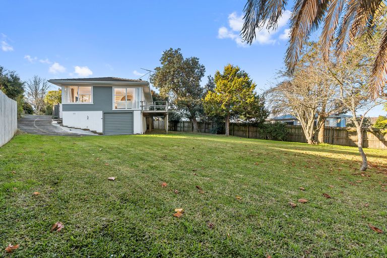 Photo of property in 21 Tagor Street, Glen Eden, Auckland, 0602
