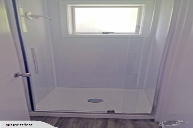 Photo of property in 129 Settlement Road, Papakura, 2110