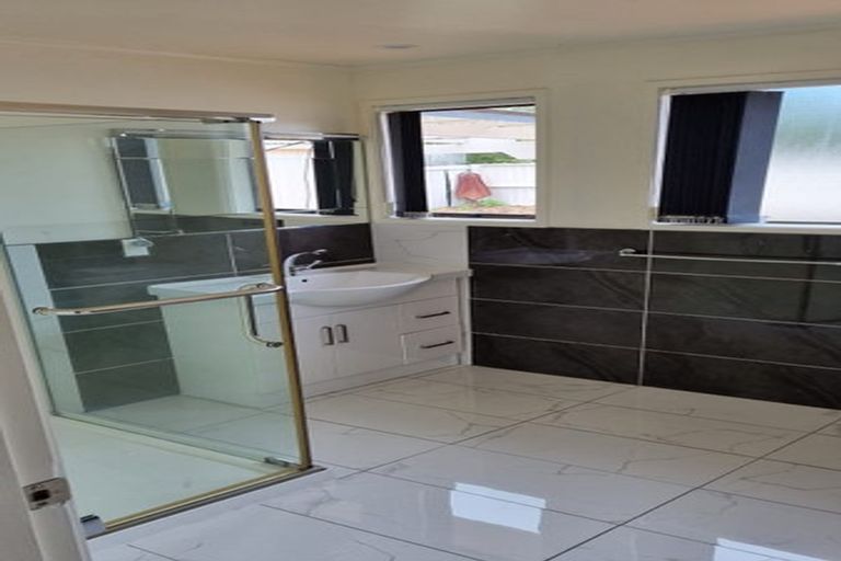 Photo of property in 79 Urlich Drive, Ranui, Auckland, 0612