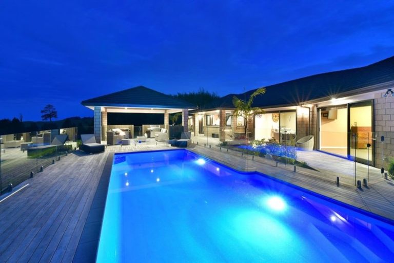 Photo of property in 25 Joblin Road, Wainui, Silverdale, 0994