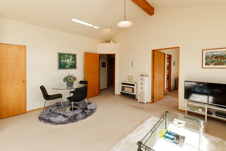 Photo of property in 30a Campbell Street, Palmerston North, 4410