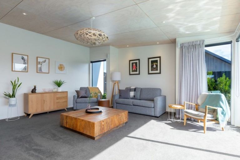 Photo of property in 16 Rutledge Drive, Springlands, Blenheim, 7201