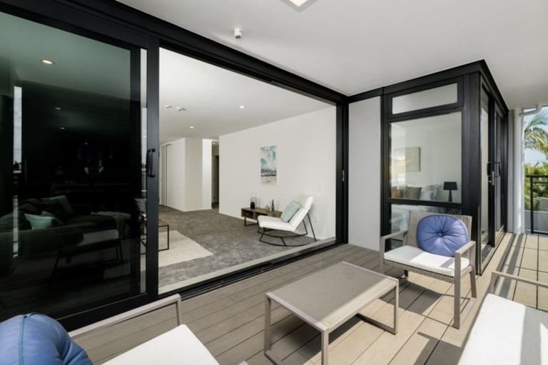 Photo of property in 2-06/424 Maunganui Road, Mount Maunganui, 3116