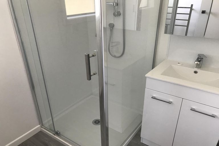 Photo of property in 4 Olive Crescent, Papatoetoe, Auckland, 2025