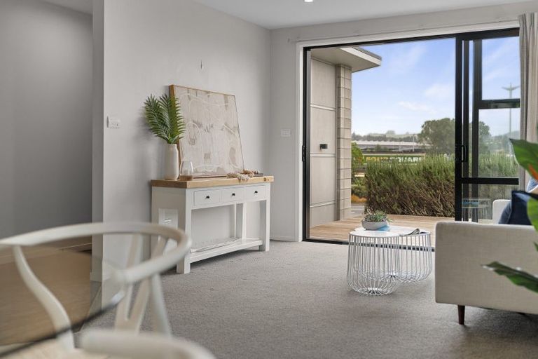 Photo of property in 177 Lakes Boulevard, Pyes Pa, Tauranga, 3112