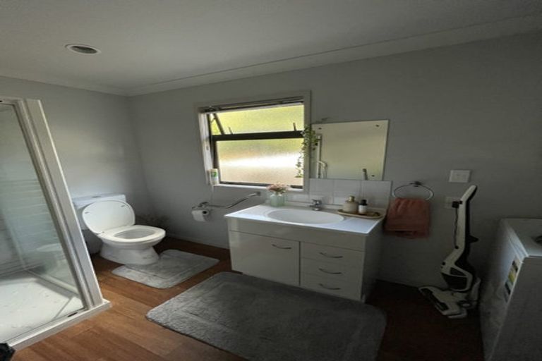 Photo of property in 25a Church Road, Taradale, Napier, 4112