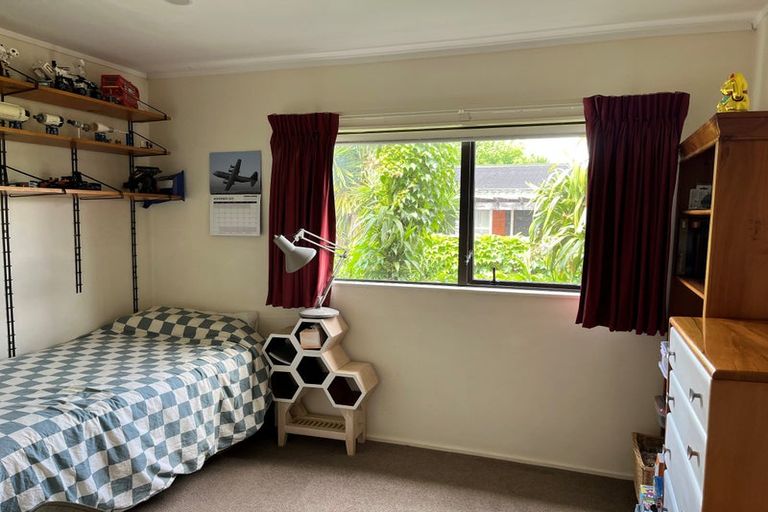Photo of property in 56b Nile Road, Milford, Auckland, 0620