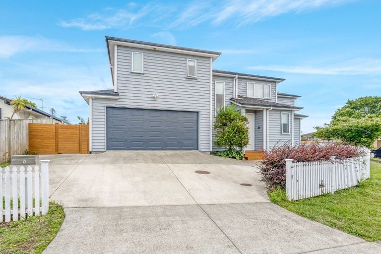 Photo of property in 10 Hedge Row, Sunnyhills, Auckland, 2010