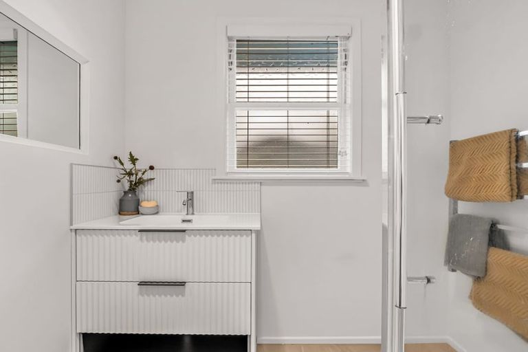 Photo of property in 107 Bellevue Road, Brookfield, Tauranga, 3110