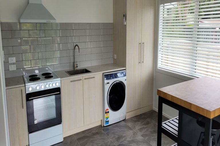 Photo of property in 104 Carthew Street, Okato, 4335