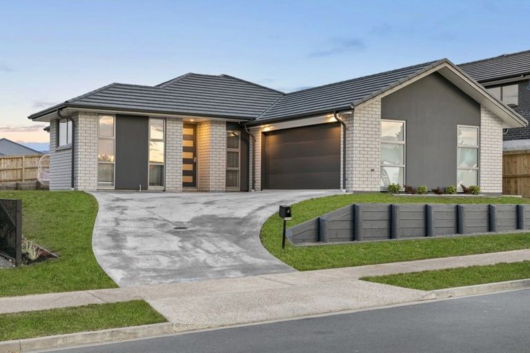 Photo of property in 4 Huria Vista, Pyes Pa, Tauranga, 3112