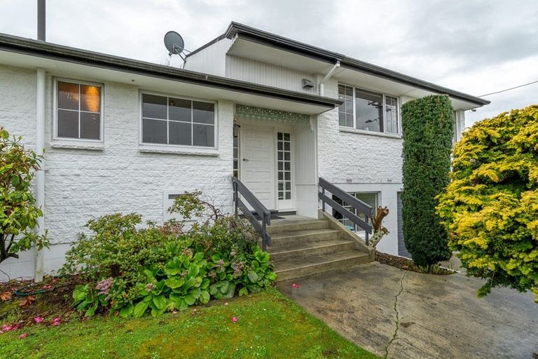 Photo of property in 1 Devon Street, Gore, 9710