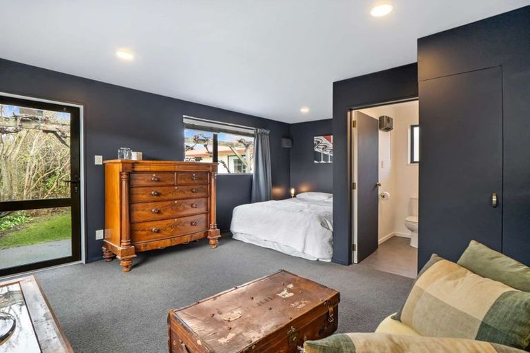 Photo of property in 8 Dulcie Place, Harewood, Christchurch, 8051