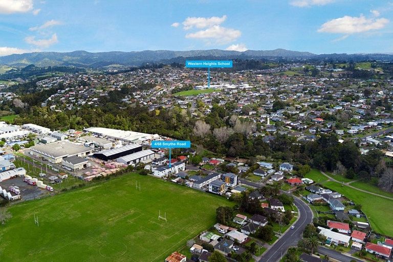 Photo of property in 4/68 Smythe Road, Henderson, Auckland, 0612