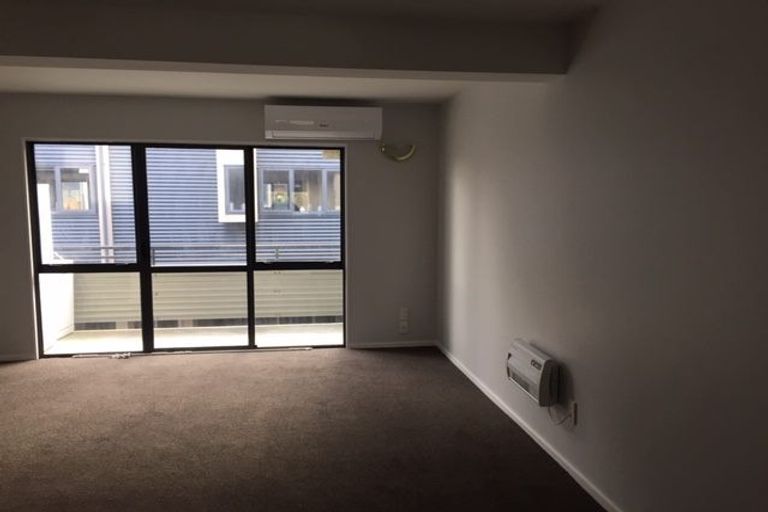 Photo of property in 2/315 Worcester Street, Linwood, Christchurch, 8011