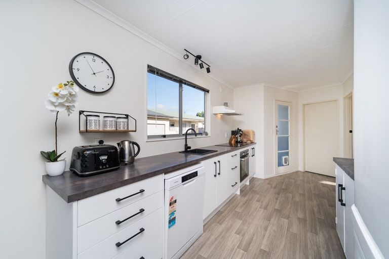Photo of property in 44 Maxwells Line, Awapuni, Palmerston North, 4412