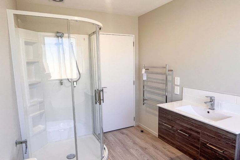 Photo of property in 17 Navarra Road, Halswell, Christchurch, 8025