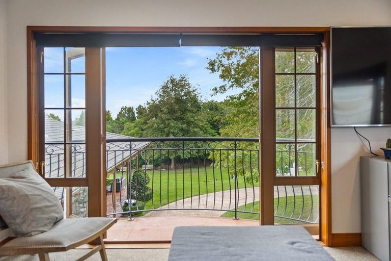 Photo of property in 10 Trig Road, West Harbour, Auckland, 0618