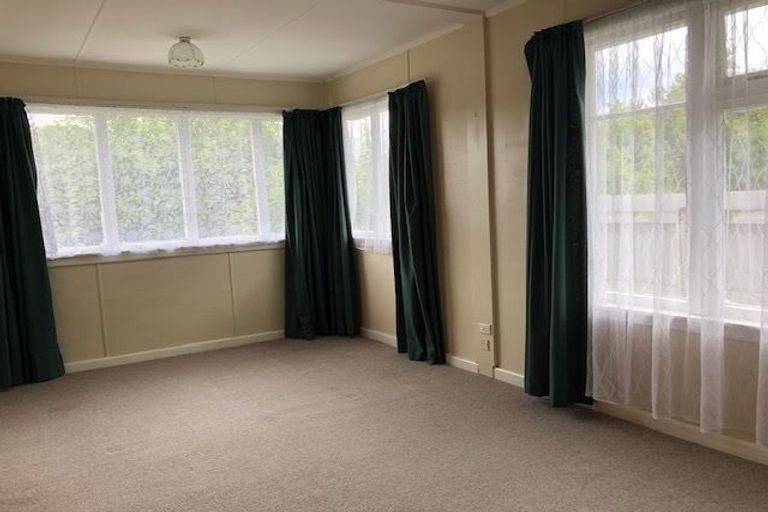 Photo of property in 70 Mckenzie Street, Geraldine, 7930