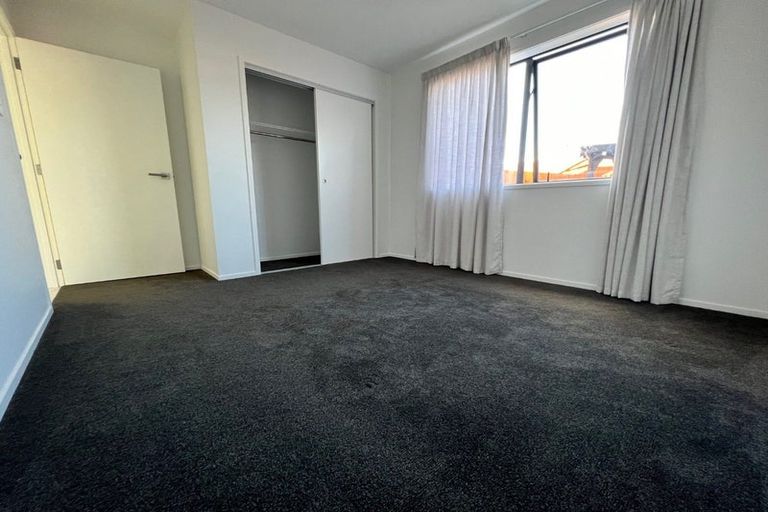 Photo of property in 5 Poutawa Lane, Clarks Beach, 2122