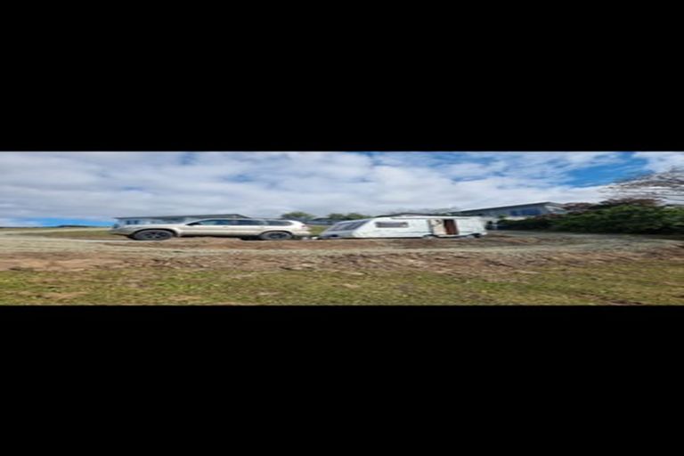 Photo of property in 13 Nancy Wake Place, Cable Bay, 0420