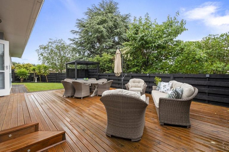 Photo of property in 6 Kimberley Grove, Westbrook, Palmerston North, 4412