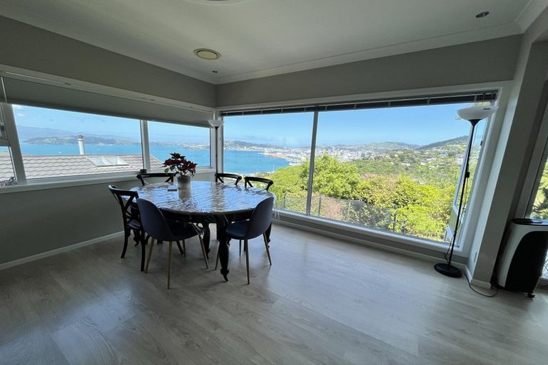 Photo of property in 18 Rama Crescent, Khandallah, Wellington, 6035