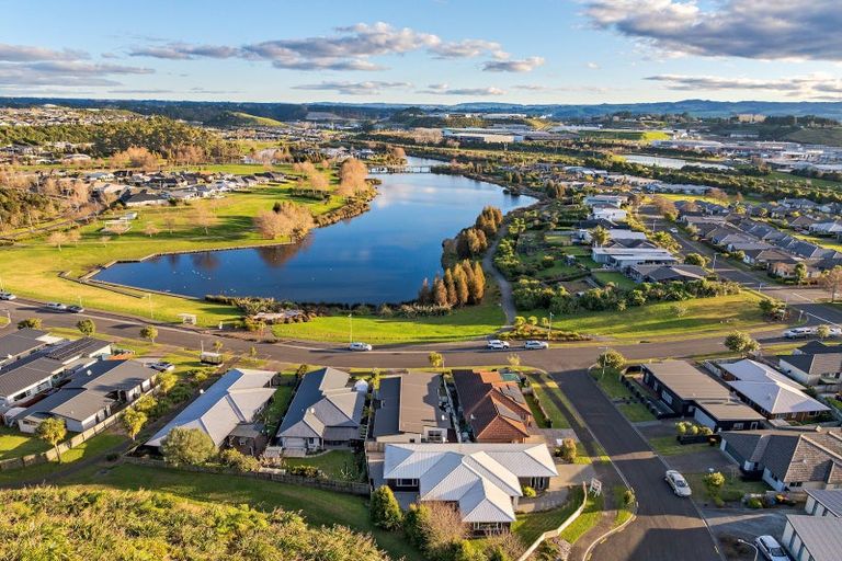 Photo of property in 9 Lakeview Quay, Pyes Pa, Tauranga, 3112