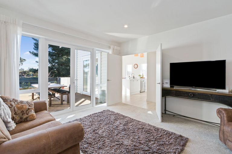 Photo of property in 42 Infinity Drive, Pegasus, 7612