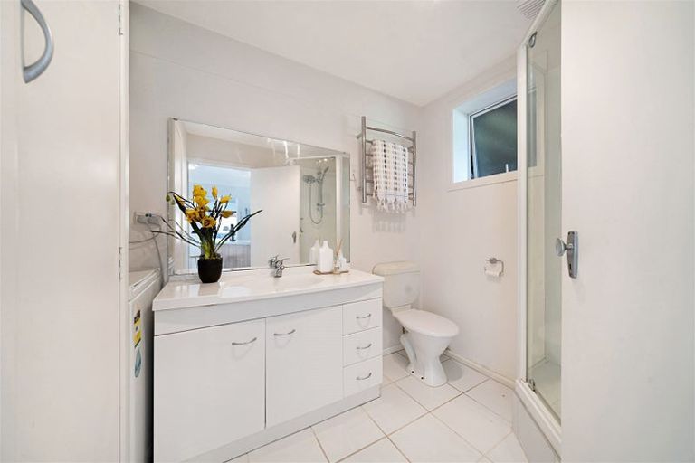 Photo of property in 44 Sunnybrae Road, Hillcrest, Auckland, 0627