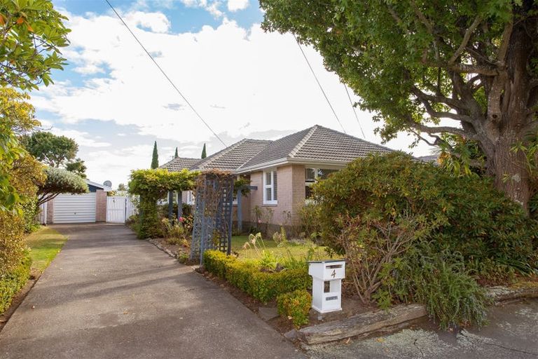 Photo of property in 4 Vardon Crescent, Shirley, Christchurch, 8061