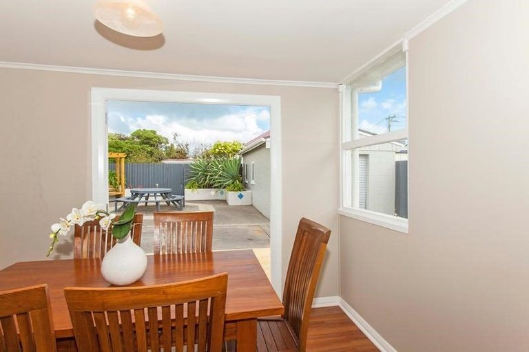 Photo of property in 44 Adelaide Street, Petone, Lower Hutt, 5012