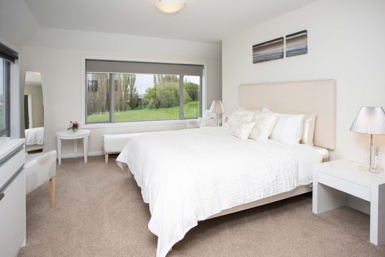 Photo of property in 23a Somerville Crescent, Aidanfield, Christchurch, 8025