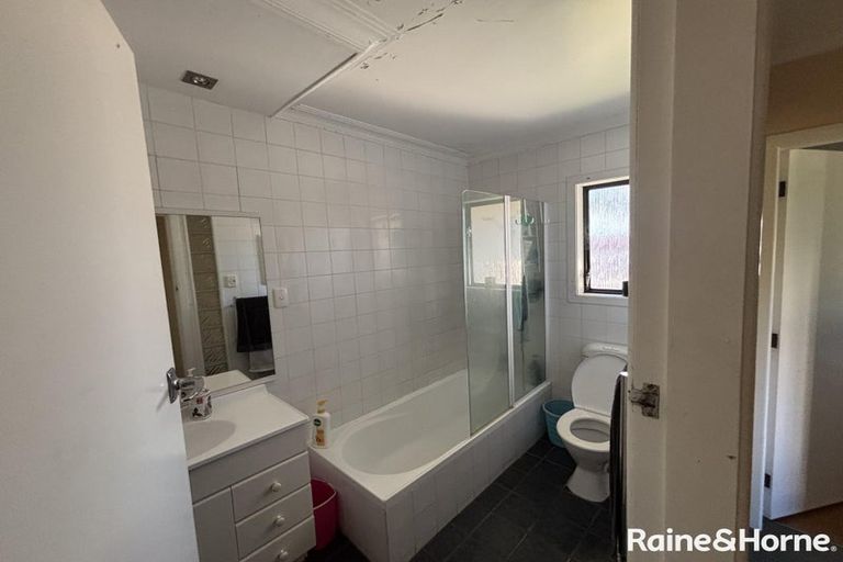 Photo of property in 12 Claremont Terrace, Otumoetai, Tauranga, 3110