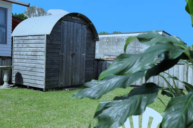 Photo of property in 13 Tasman Street, Opunake, 4616